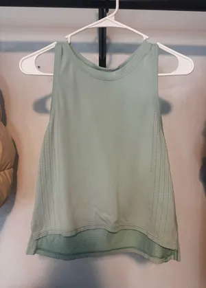Lululemon Flowy Tank Top thumbnail 1