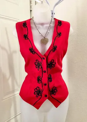 Whimsigoth Grunge Western Whimsygoth Red black floral embroidered fitted vest sleeveless jacket button front-Size M Made in USA #vintage thumbnail 1