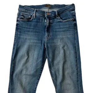 Mother The Weekender Fray Flare Raw Hem Jeans Walking On Coals Size 30 thumbnail 3