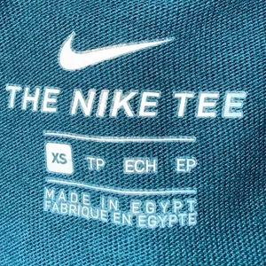 Nike Dark Teal Black White Blue Long Sleeve Gym Yoga Shirt Top XS women’s logo thumbnail 3