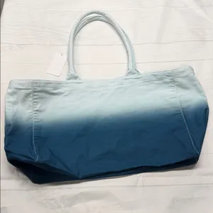 Athleta NWT Ocean Blue Ombre Large Canvas Gym Travel Beach Tote Bag thumbnail 8