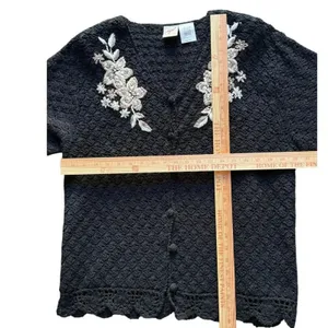 Vintage AGW Division of Graff Black Open Knit Cardigan XL Floral Embroidered thumbnail 4