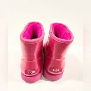 UGG Pink Clear Mini Boots Women’s 7 Waterproof Shearling Cozy Winter thumbnail 5
