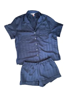 Victoria’s Secret VS Signature Shortie Pajama Set L Logo Medallion Striped Satin thumbnail 2