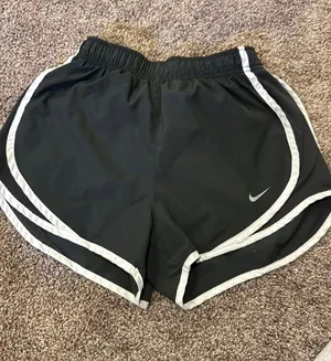 Nike Shorts thumbnail 1