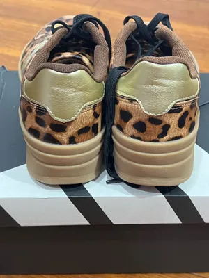 Women’s Leopard print platform Sneakers Brown Size 7 thumbnail 7
