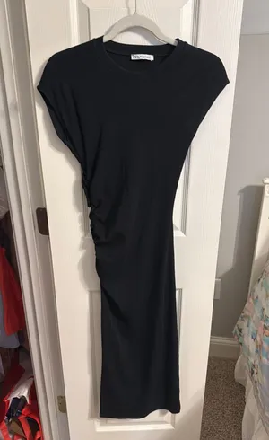 Zara Midi Black dress with ruching  thumbnail 1