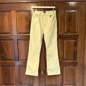 BDG Urban Outfitters Butter‎ Yellow Corduroy Mom High-Rise Pants Size 28 thumbnail 2