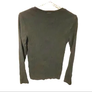 Ralph Lauren Sport Size Medium Black Cotton Purple Pony Long Sleeve Fitted‎ Top thumbnail 4