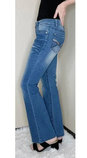 . Retro Ashley Low Rise Bootcut Light Medium Wash Jeans Denim thumbnail 3