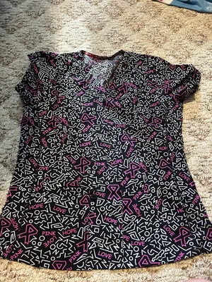 Scrub Top Multiple Size M thumbnail 1