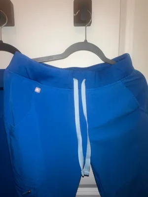 Blue Figs Scrub Jogger Set  thumbnail 2
