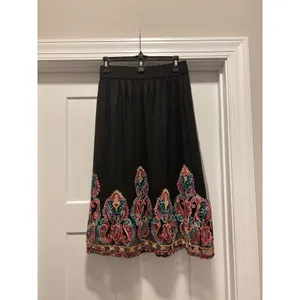 Magic Black Lined Skirt floral embroidery Size Medium Whimsygoth Witchy Boho thumbnail 5