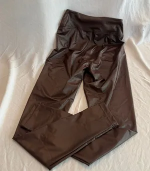 NWOT new Aerie Offline brown faux leather pleather leggings, size medium thumbnail 1