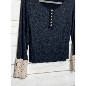 POL Black Long Sleeve Top with Crochet Cuffs Size Small thumbnail 9