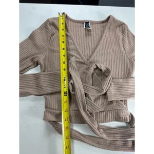 Windsor Wrap Top Ribbed Long Sleeve Tie Front Crop Top Beige Size M thumbnail 7