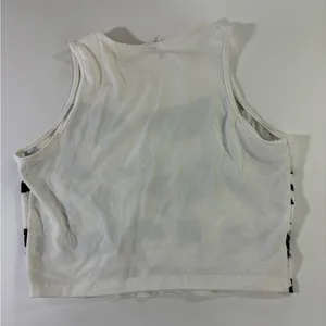 Women's Graphic Crop Top thumbnail 4