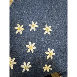 Forever 21 Blue Denim Flare Leg Jeans Daisies-High Rise‎ Size 29 60's thumbnail 6