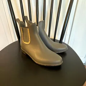 Jack Rogers Sallie green sparkle bottom rain boots size 7 thumbnail 6