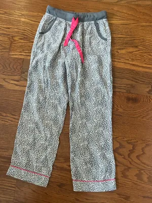 Victoria's Secret Pajama Pants Gray Leopard Print Size XS Loungewear Loungepants thumbnail 4