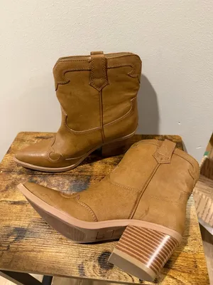 Sun and Stone Women's Tan Western Ankle Boot 7 thumbnail 3