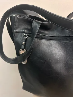 Vintage 80’s Everyday Black Faux-Leather Tote with Front Zip Pocket ta tong thumbnail 4