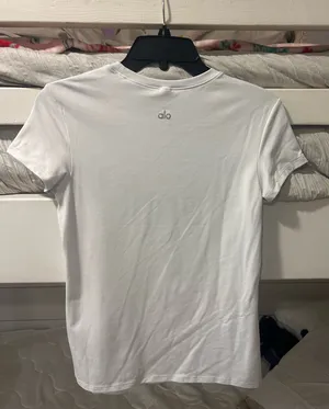 Alo Top Yoga thumbnail 3