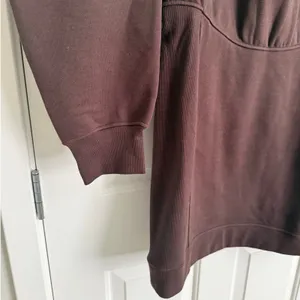 lululemon Scuba Long-Sleeve Dress Size 10 Espresso Brown Fleece Sweatshirt NWOT thumbnail 8