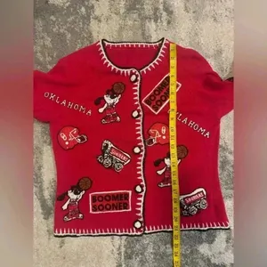 Source Unknown Women’s Red Oklahoma Sooners Vintage Cardigan thumbnail 6