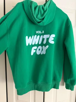Green White Fox Boutique Sweatshirt thumbnail 4