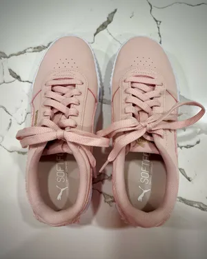 Pink Puma Sneakers w Ruffle details. size 7 thumbnail 4
