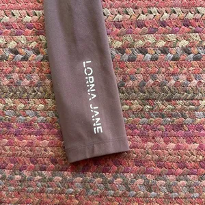 Lorna Jane Australia Chocolate Brown Crop Athletic Leggings thumbnail 2