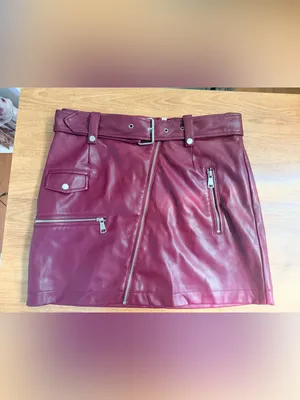 NWT 7 for all Mankind Maroon Faux Leather Moto Punk Buckle Belted Mini Skirt M thumbnail 3