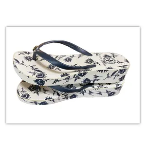 Tory Burch white & navy Floral Wedge Flip Flops size 7.5 thumbnail 4