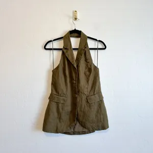 Reformation | Brennan 100% Linen Halter Vest Top in Dark Olive Green‎ thumbnail 5