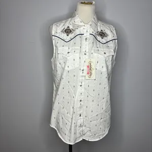 Cumberland Outfitters by Ely- Southwestern Print Sleeveless Pearl Snap Shirt thumbnail 4