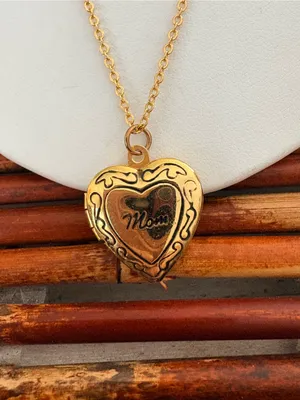 Gold Tone Heart 'Mom' Pendant Locket Necklace on Fine Chain 18” thumbnail 2