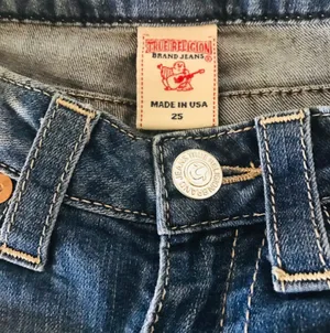 True Religion Straight Leg Blue Jeans thumbnail 8