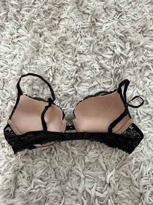 Victoria's Secret bra  thumbnail 2