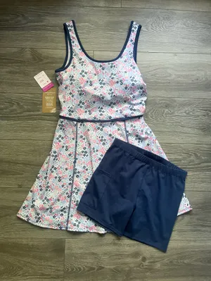 NEW Tommy Bahama Active White Navy Floral Dress Shorts Set Tennis Preppy Golf S thumbnail 1