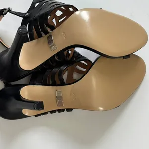 Badgley Mischka Heels‎ Size 8.5 Black Leather Cutout Ankle Cuff Designer Dressy thumbnail 5