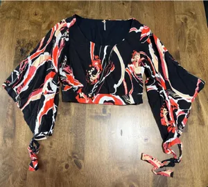 EUC Womens Free People Second Kiss set top 100% viscose‎ bell sleeve size 0 thumbnail 1