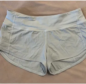 Light Blue Lululemon Speed Up Shorts 2.5" Low-Rise with no liner thumbnail 1
