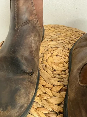 AS IS Blundstone Boot 584 Chelsea Boots Rustic Brown Leather PLAY No Insoles thumbnail 7