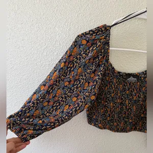 Angie Long Sleeve Floral Crop Top Medium thumbnail 2