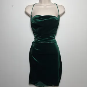 Lucy in the‎ Sky Women Velvet Mini Dress Holiday Hunter Green NYE Party Cocktail thumbnail 3