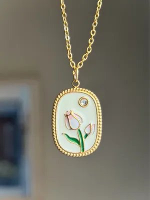 Handmade gold tone stainless steel cute chic tulip necklace🌷🩷 thumbnail 4
