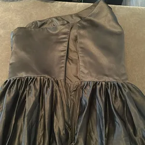 Women’s Black Satin One Shoulder Prom Party Formal Dress with Leg Slit Size 16 thumbnail 6