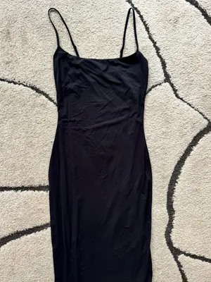 SKIMS Fits Everybody Long Slipdress thumbnail 4