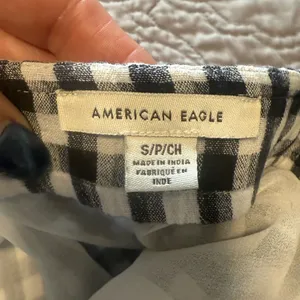 Small•American Eagle•Classic• Navy and White Gingham Skirt thumbnail 6